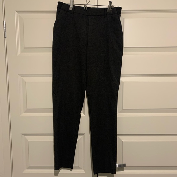 Uniqlo Pants - Uniqlo Grey Tapered Trousers